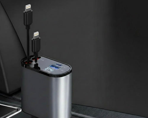 Cargador de Coche Retráctil 4 en 1 con Carga Rápida (USB-C + iPhone)